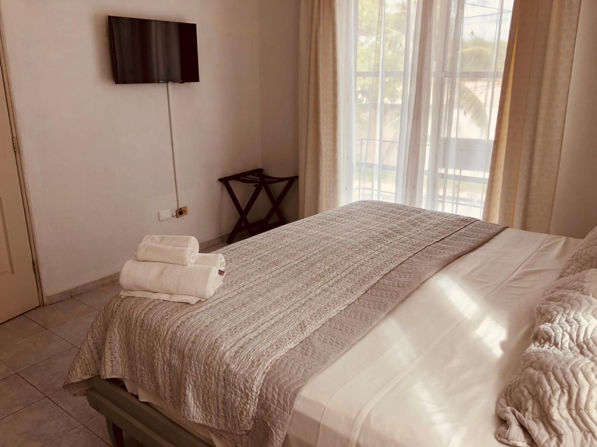 Beautiful Home By The Beach - 3Bedrooms, 2.5Baths 칸쿤 외부 사진